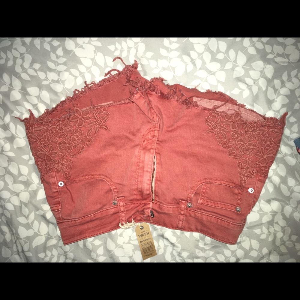 AE High rise shorts